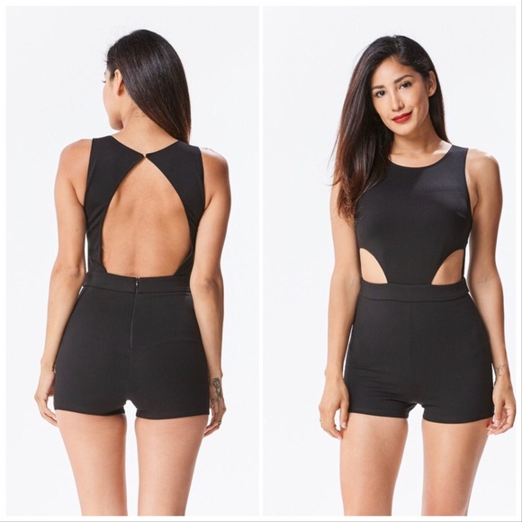 | new | cut out romper - Picture 2 of 2